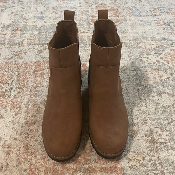 Universal Thread Tan Wedge Ankle Booties - Picture 4 of 6